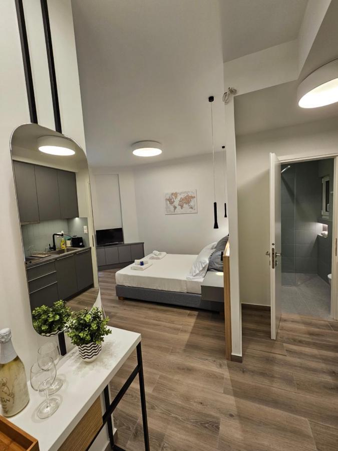Platon Stylish Apartment Афины Экстерьер фото
